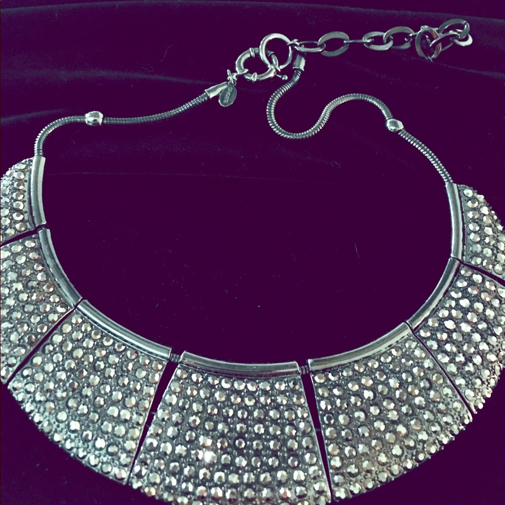 Statement necklace chocker adjustable